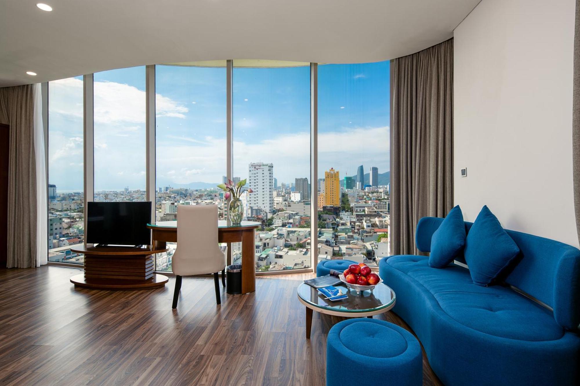 Mitisa Hotel Da Nang - Near Dragon Bridge Екстер'єр фото