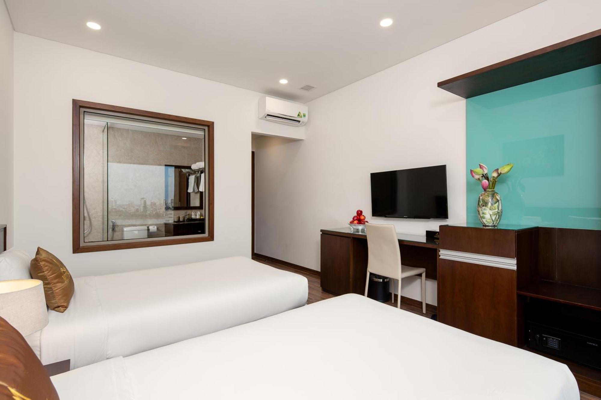 Mitisa Hotel Da Nang - Near Dragon Bridge Екстер'єр фото