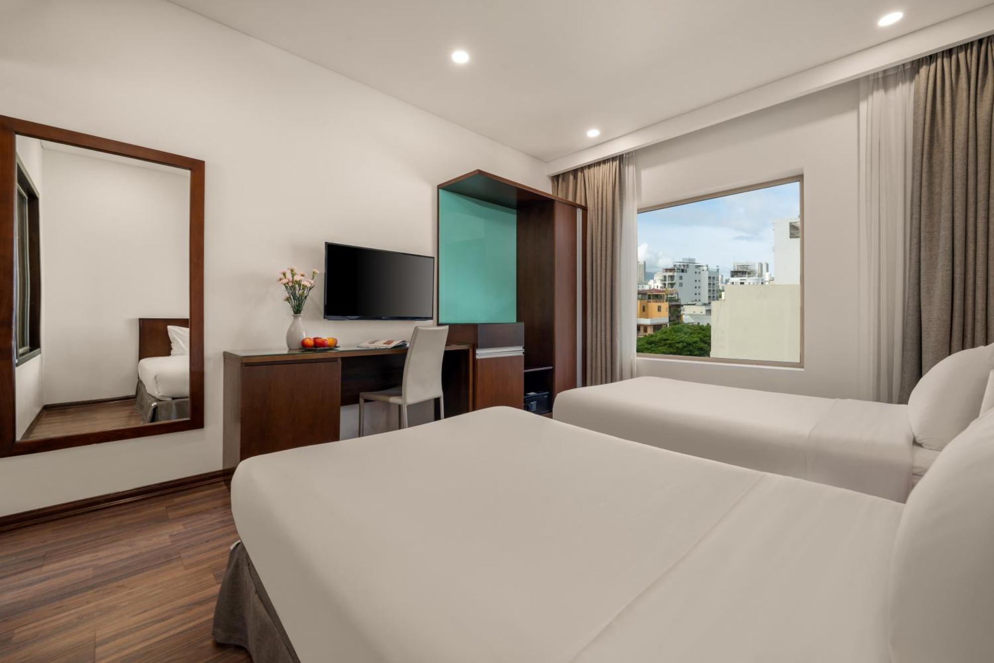 Mitisa Hotel Da Nang - Near Dragon Bridge Екстер'єр фото