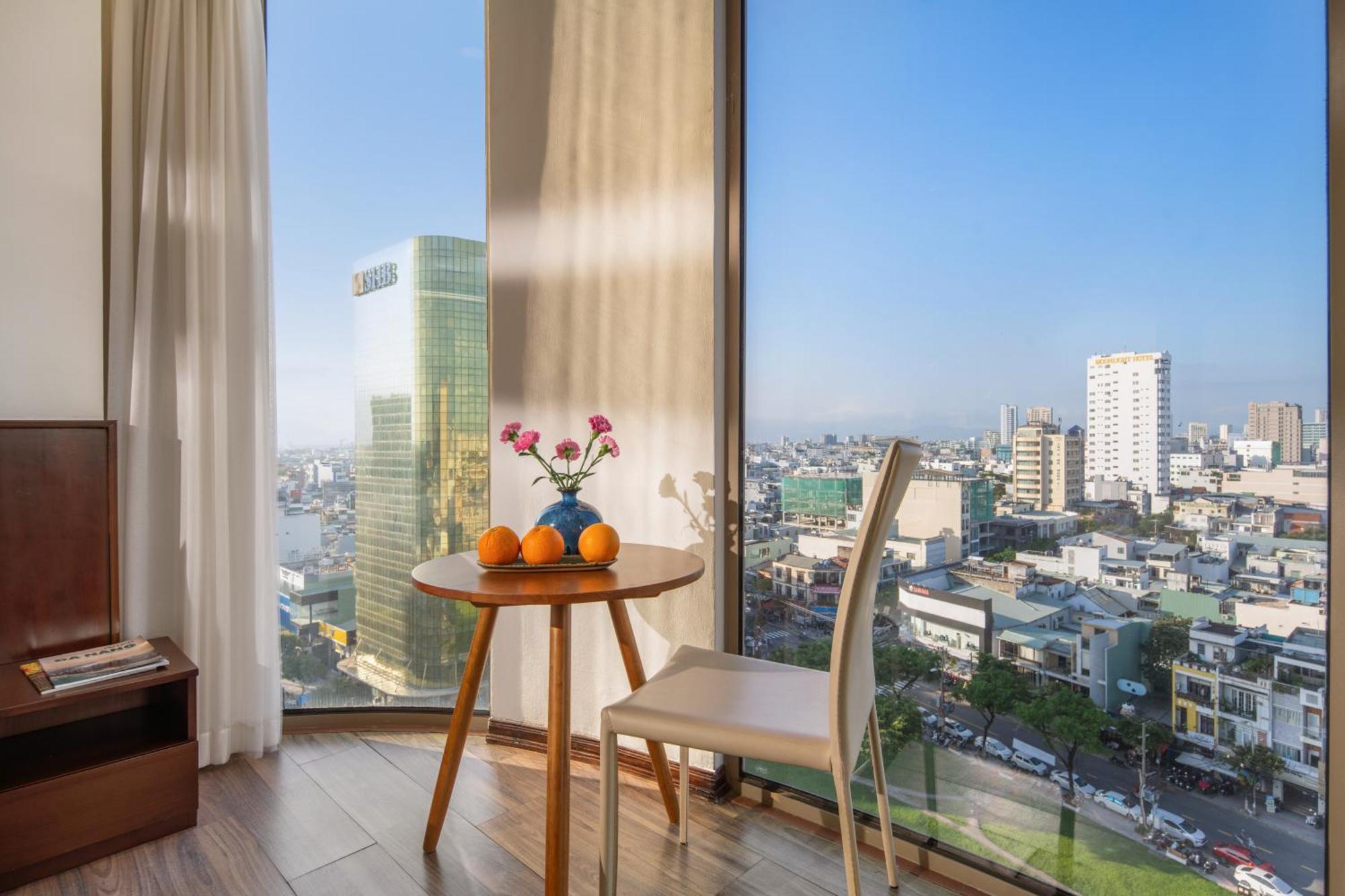 Mitisa Hotel Da Nang - Near Dragon Bridge Екстер'єр фото