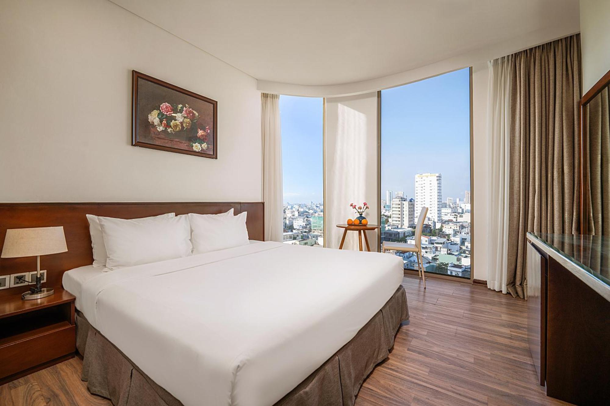 Mitisa Hotel Da Nang - Near Dragon Bridge Екстер'єр фото