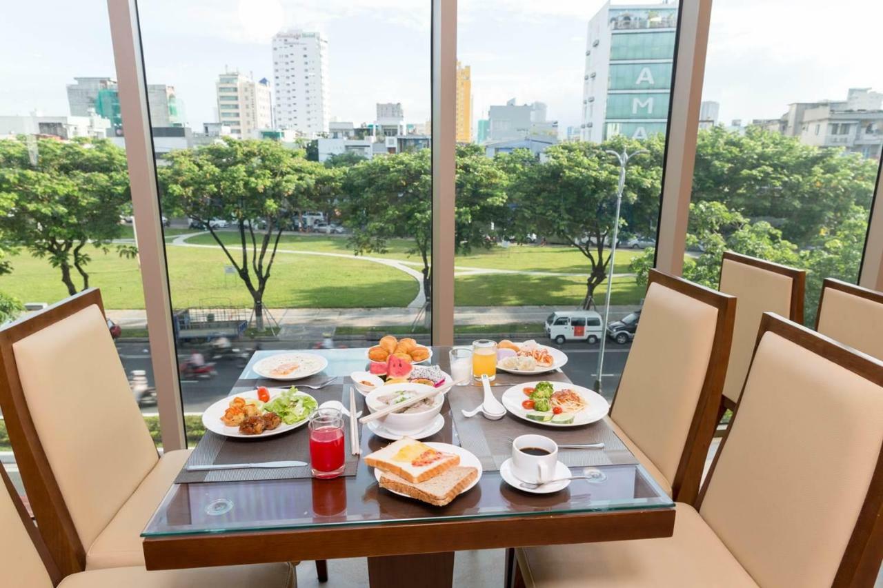 Mitisa Hotel Da Nang - Near Dragon Bridge Екстер'єр фото